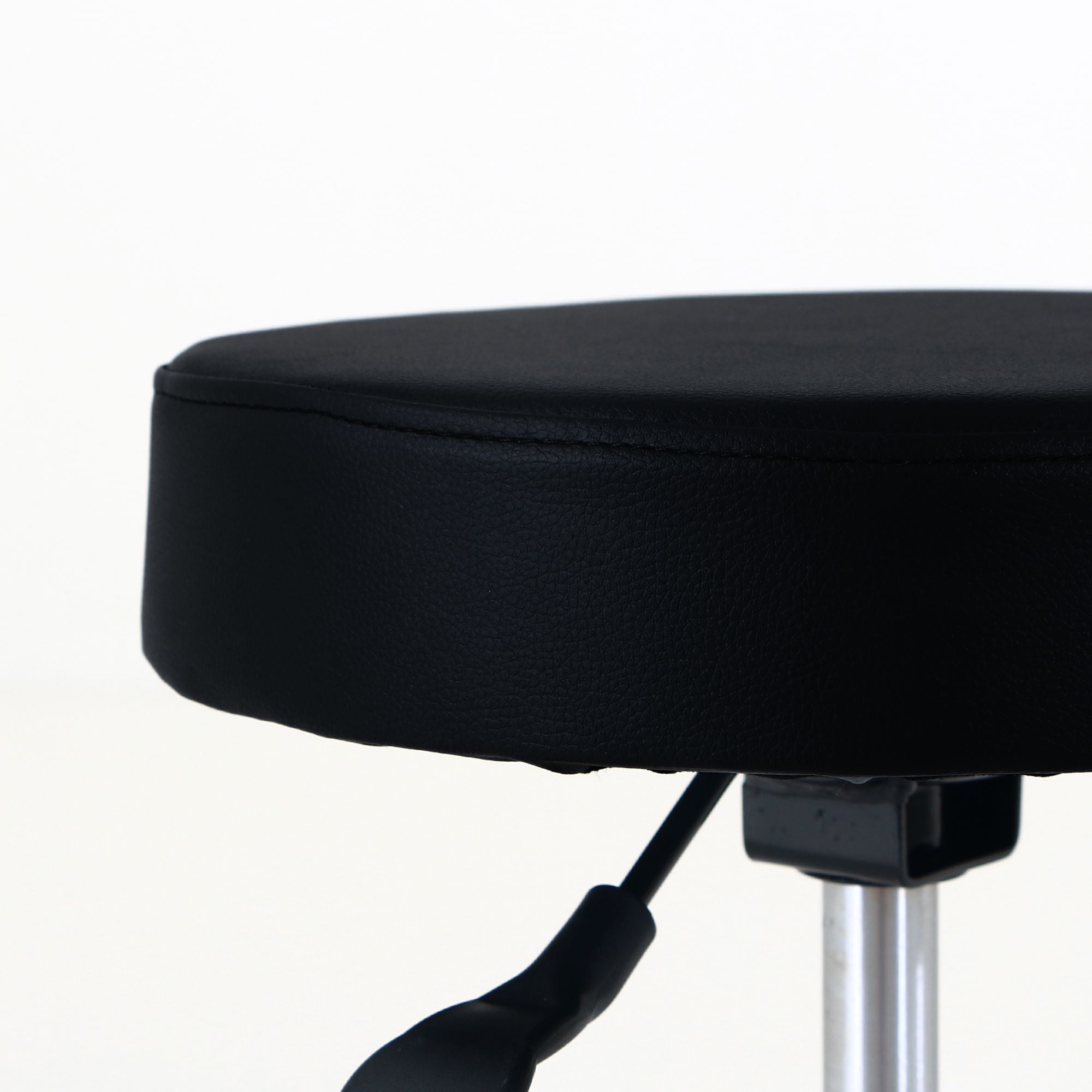 Silverfox America 1023A Stool—an ergonomic salon stool with height adjuster.