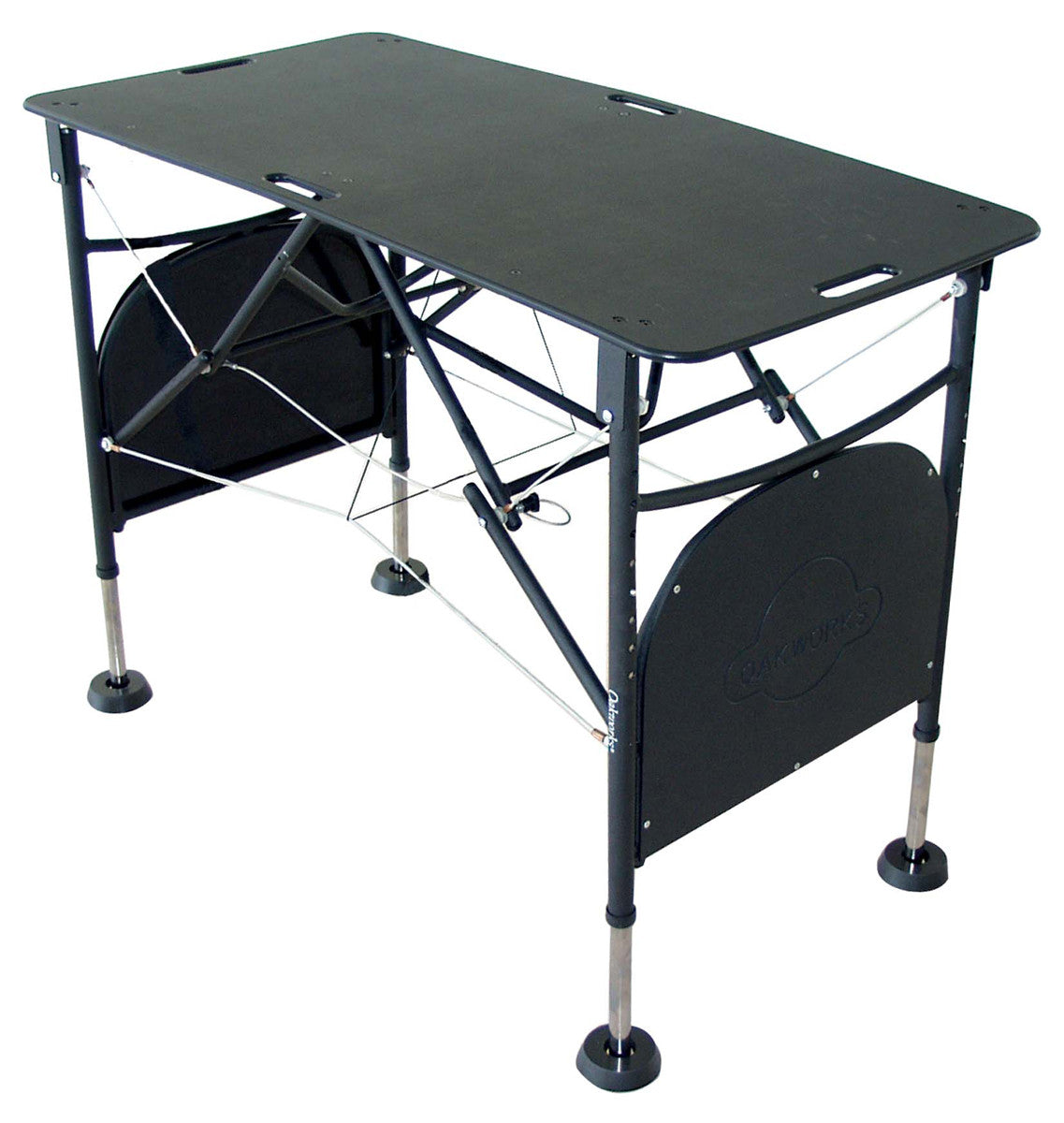 The Oakworks Portable TAPING Table is a black table with metal legs, ideal for sideline evaluation.