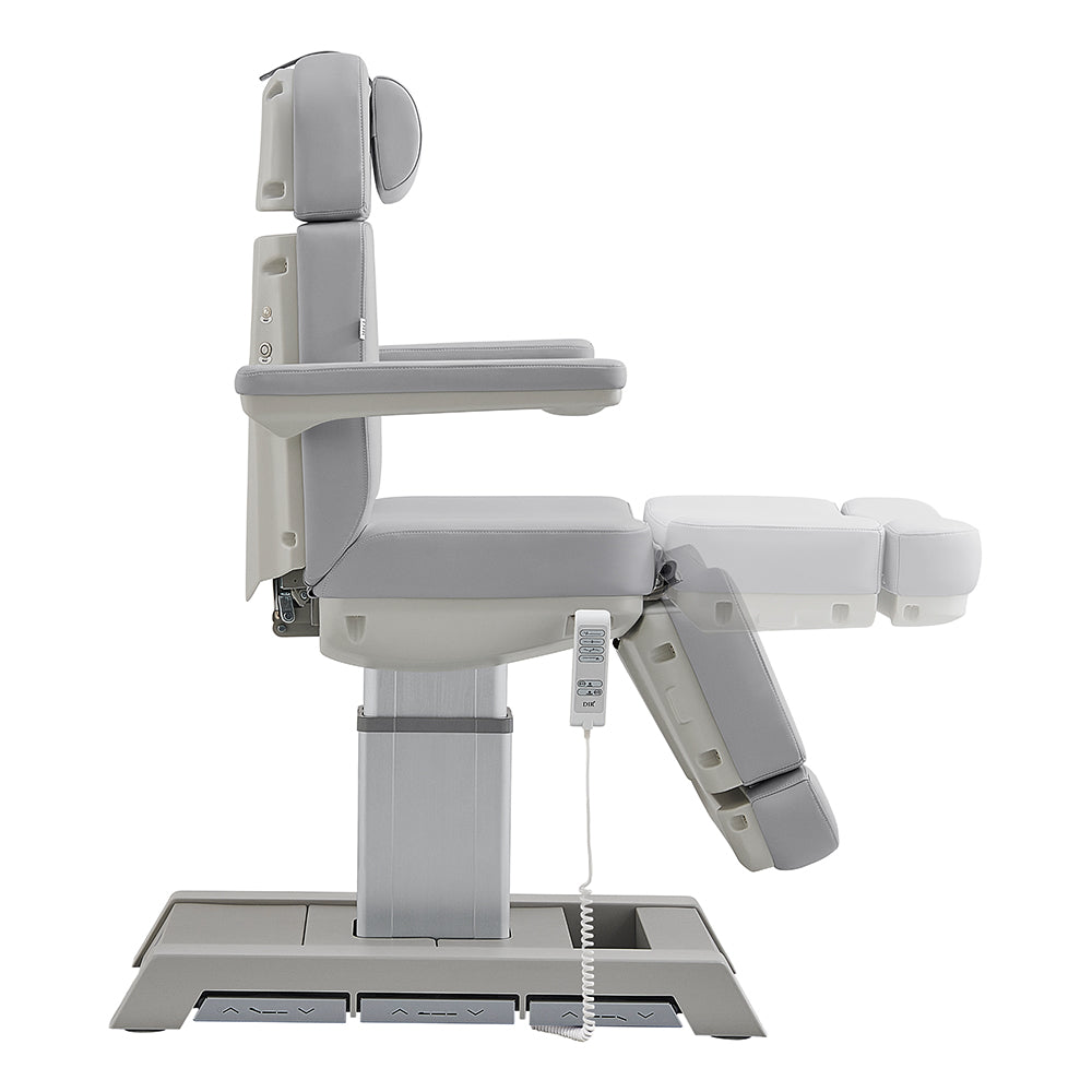 DIR Sydney Medical Chair—4 motors, headrest, armrests, foot & hand remote; ideal for spa or tattoo.