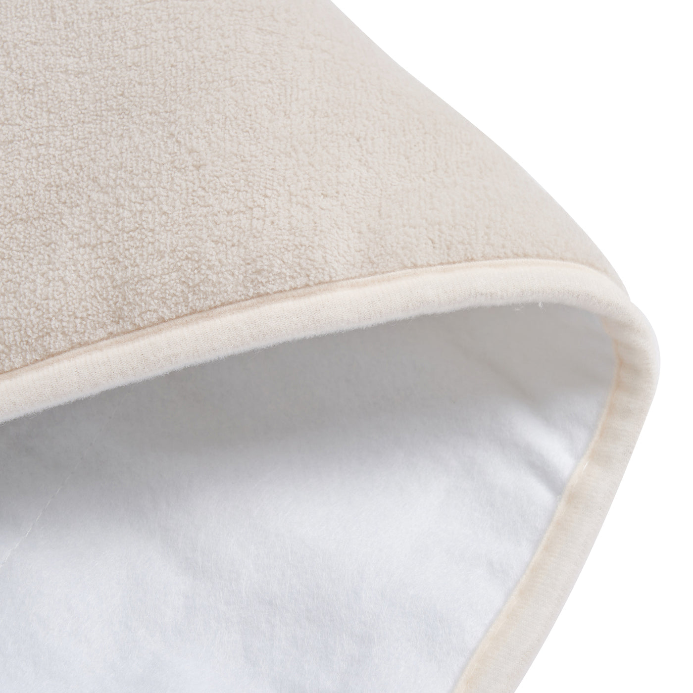Close-up of Master Massage Table WARMING PAD