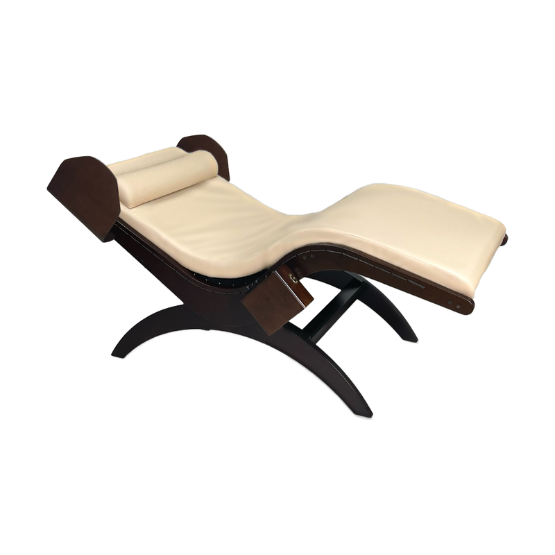 TouchAmerica S-Lounge with Sound Journey RX features a curved frame and padded headrest.