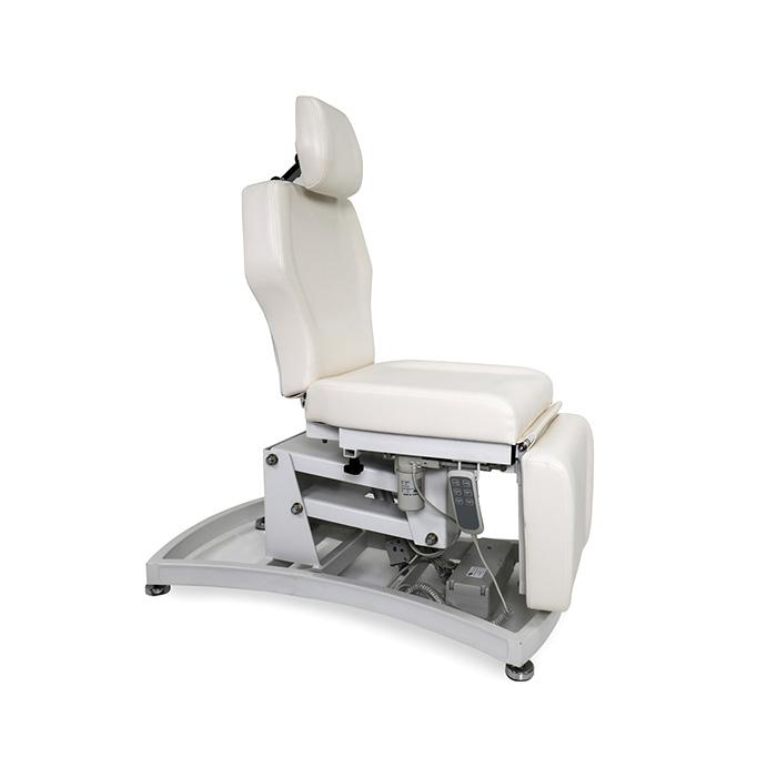 Comfort Soul LUXE ELITE Chair/Table with DuraSoft upholstery and double-articulated headrest.