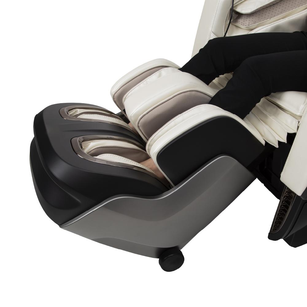 Osaki Otamic 4D Sedona LT Chair with True Calf Kneading foot and calf massager in use.